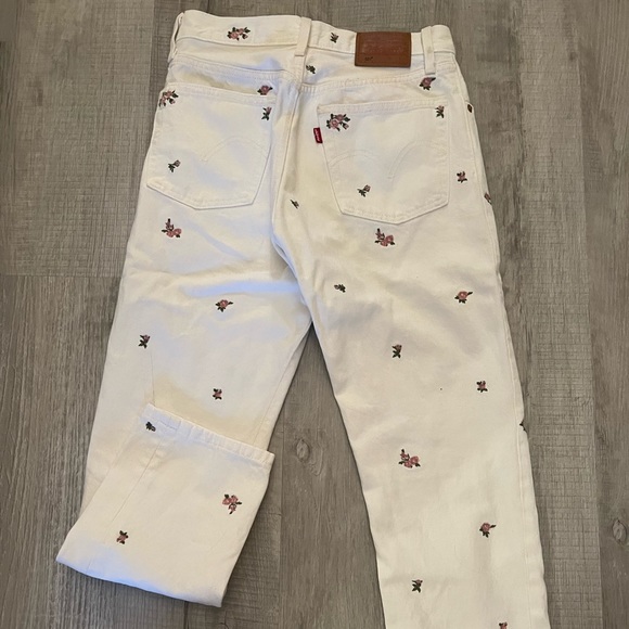 Levi's 501 jeans size 24 - Picture 2 of 3